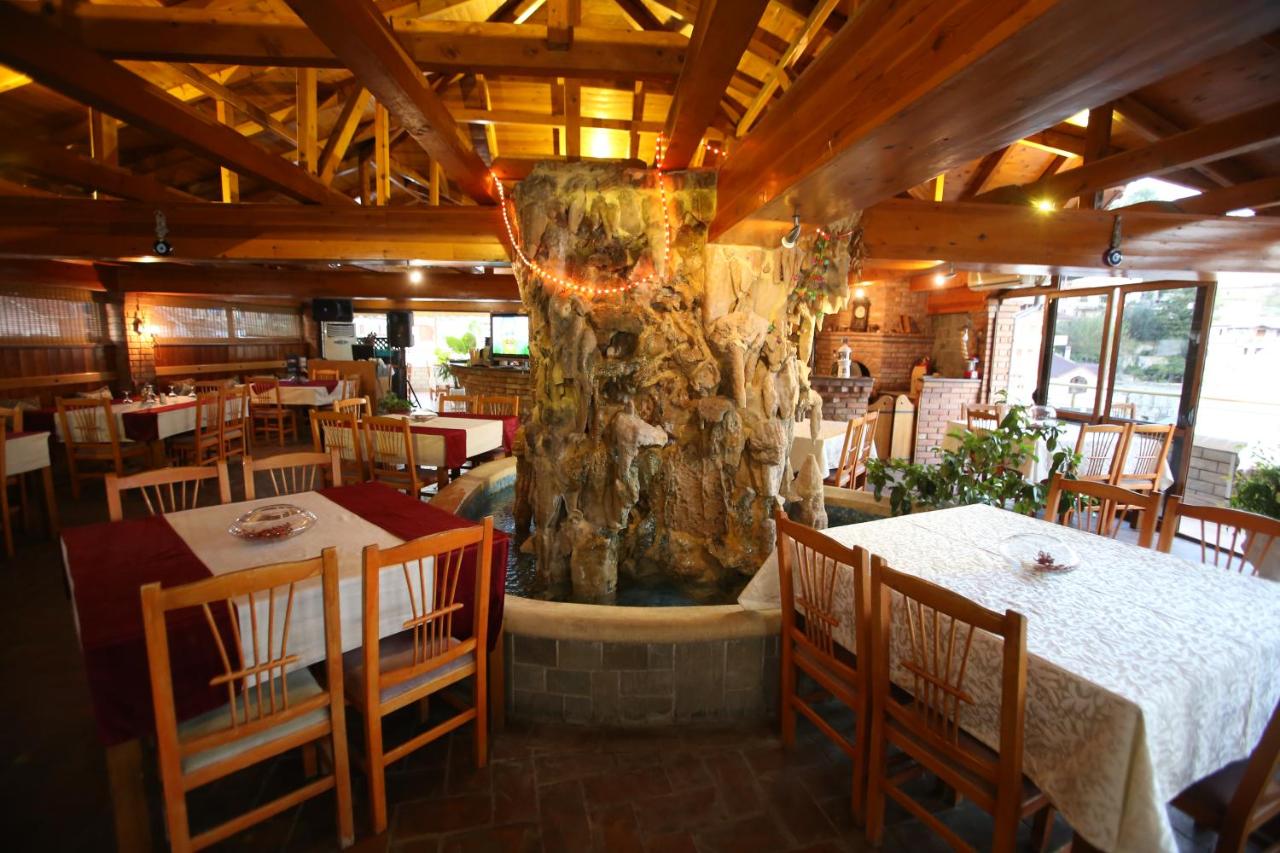 Hotel Pasarela Berat